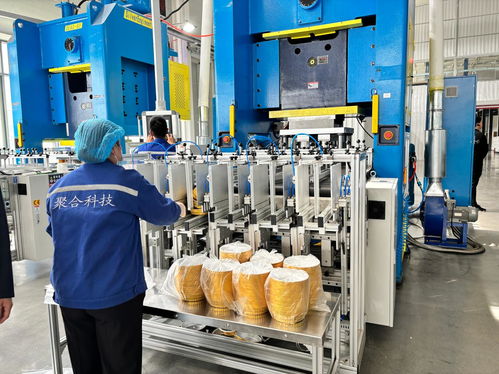 2024年一季度銅川市重點(diǎn)項(xiàng)目觀摩③ 年產(chǎn)2萬(wàn)噸鋁箔餐盒生產(chǎn)線項(xiàng)目 延伸鋁精深加工產(chǎn)業(yè)鏈,產(chǎn)品節(jié)能環(huán)保可再生