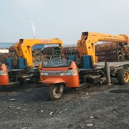 【大多數(shù)人的選擇三輪車底盤吊車3噸三輪車吊車小型吊車三輪車吊車廠家】- 